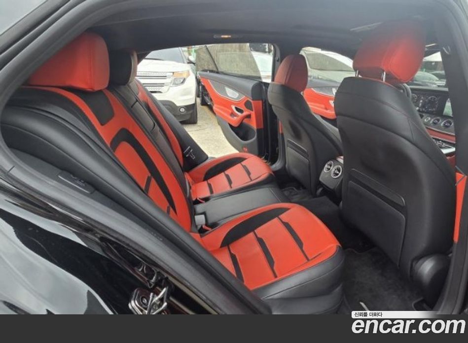 Mercedes-Benz AMG GT фото 18
