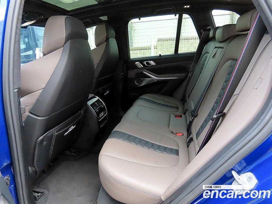 BMW X5M (G05) фото 6