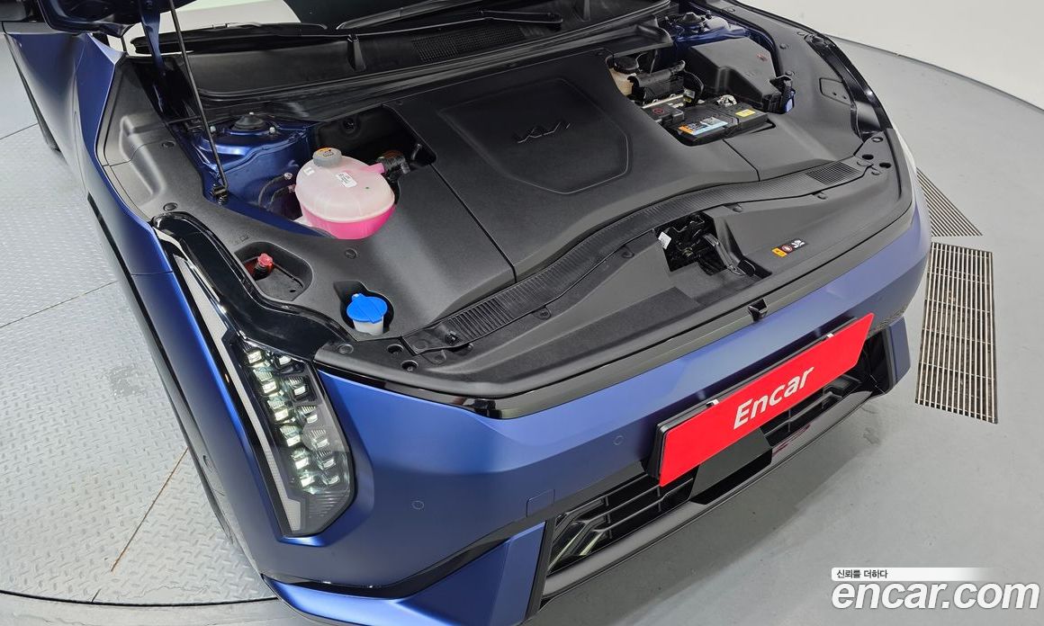 Kia EV4 фото 6