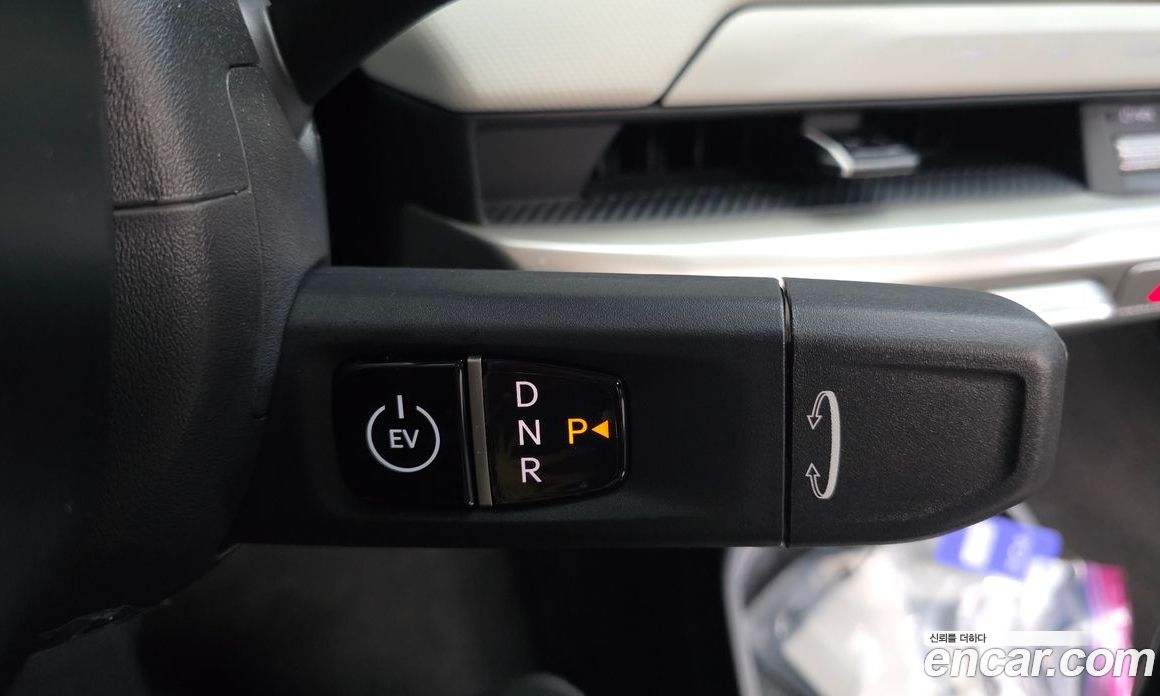 Kia EV4 фото 9