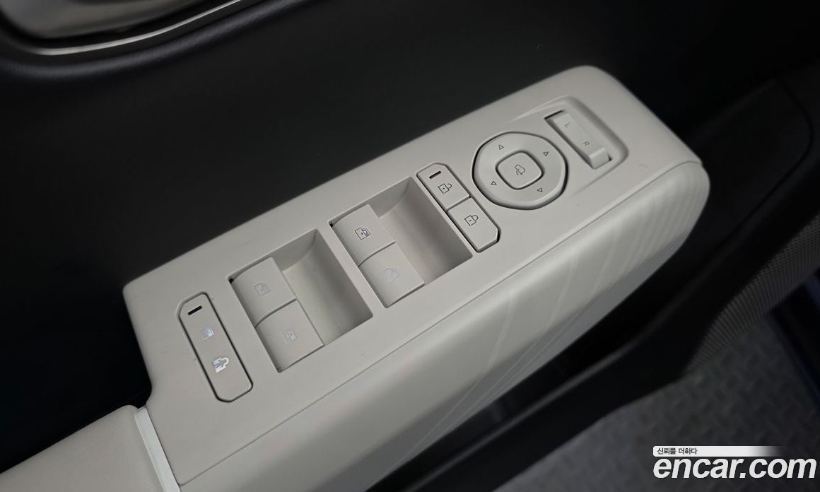 Kia EV4 фото 27
