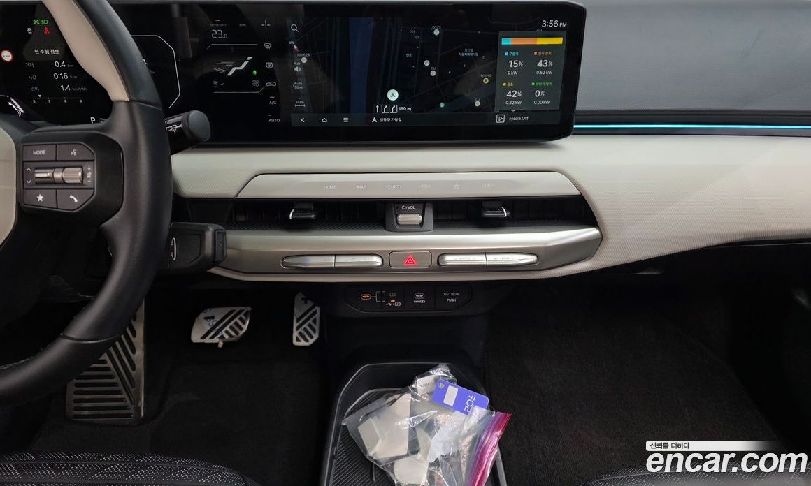 Kia EV4 фото 30