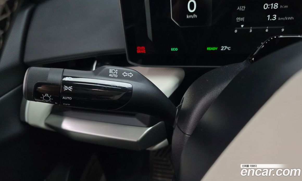 Kia EV4 фото 33