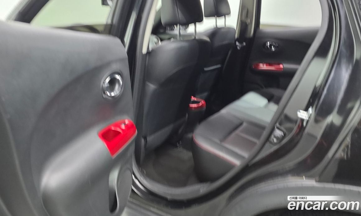 Nissan Juke фото 12