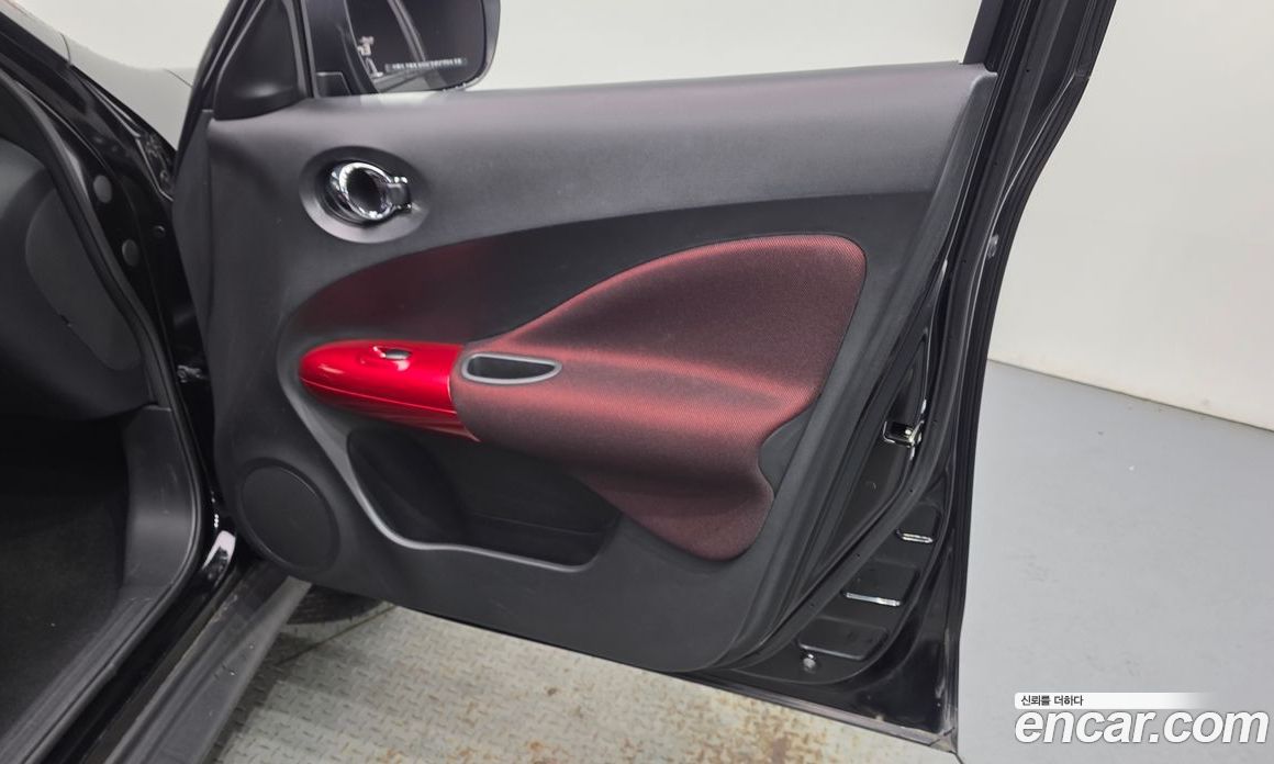 Nissan Juke фото 25