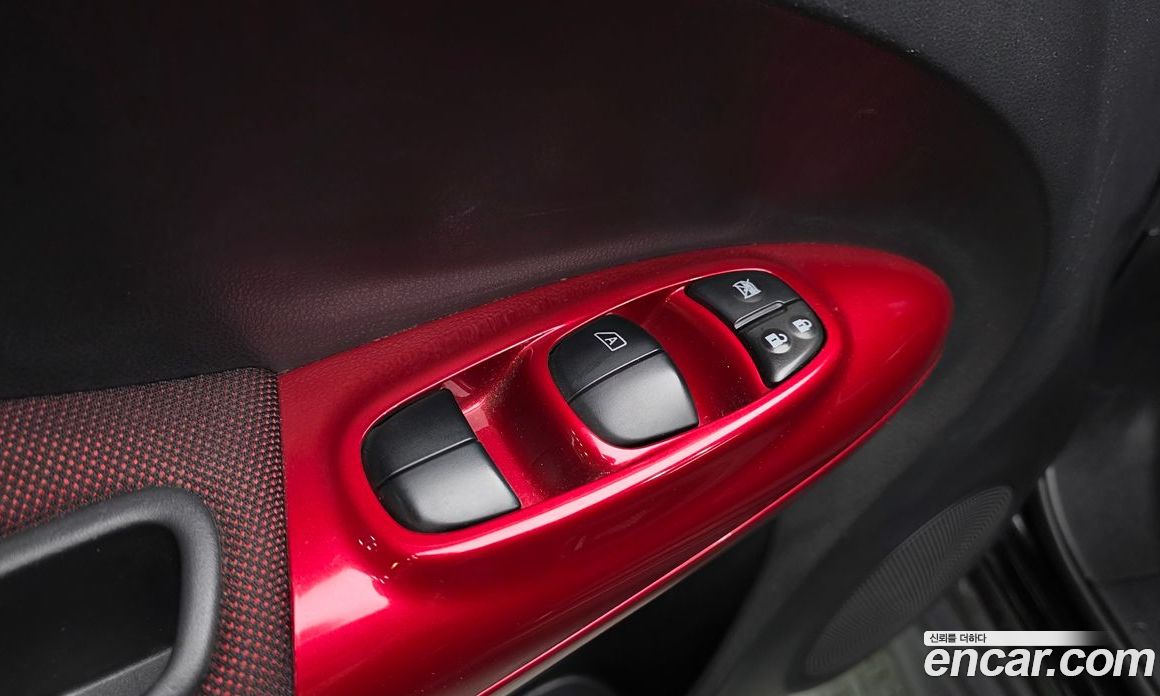 Nissan Juke фото 29