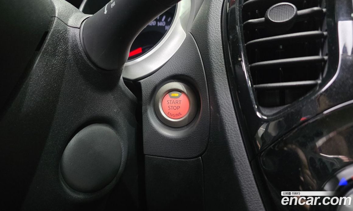 Nissan Juke фото 33