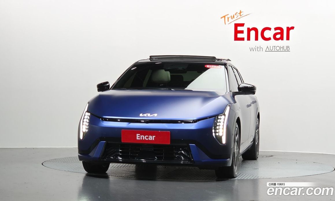 Kia EV4 фото 2