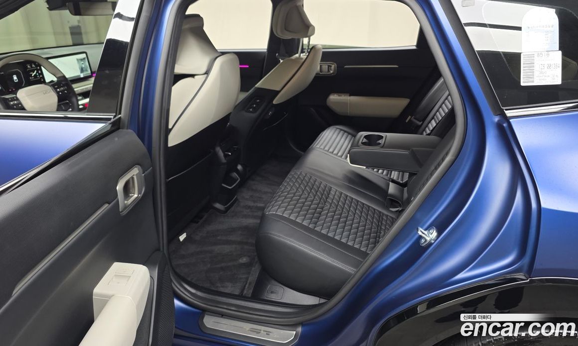 Kia EV4 фото 11