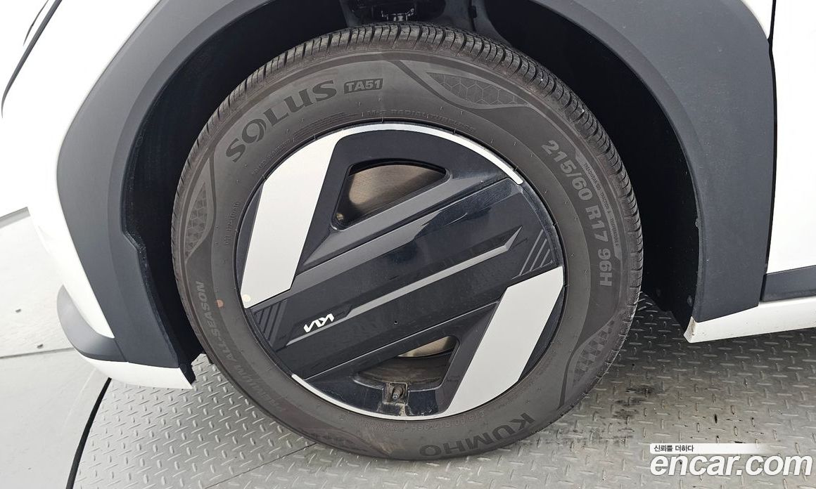 Kia EV4 фото 4