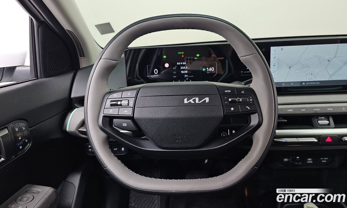 Kia EV4 фото 12