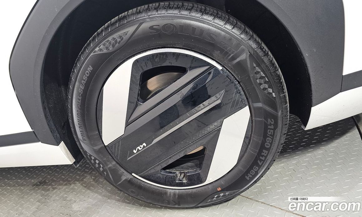 Kia EV4 фото 21