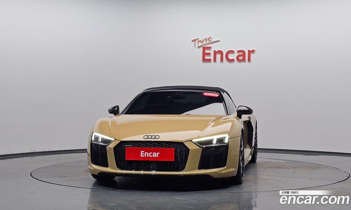 Audi R8 (4S) фото 32
