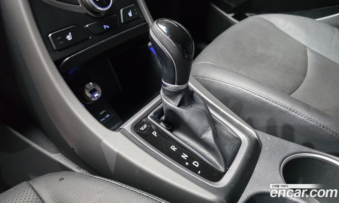 Hyundai The New Avante фото 9
