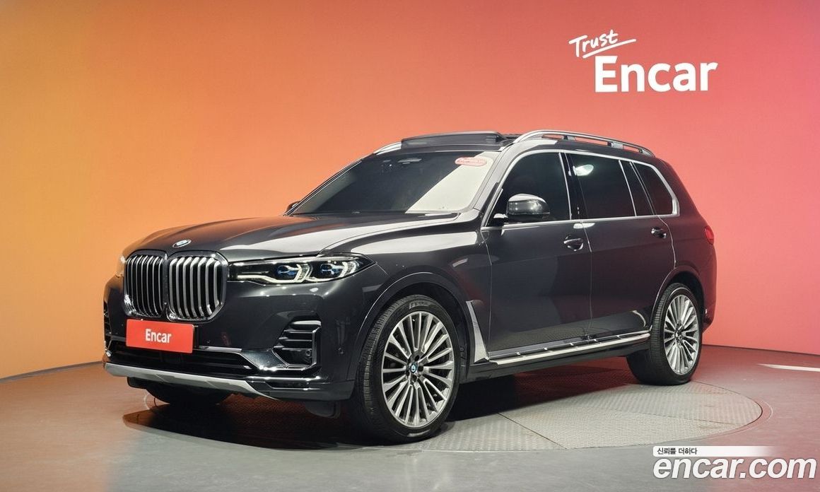 BMW X7 (G07) фото 20