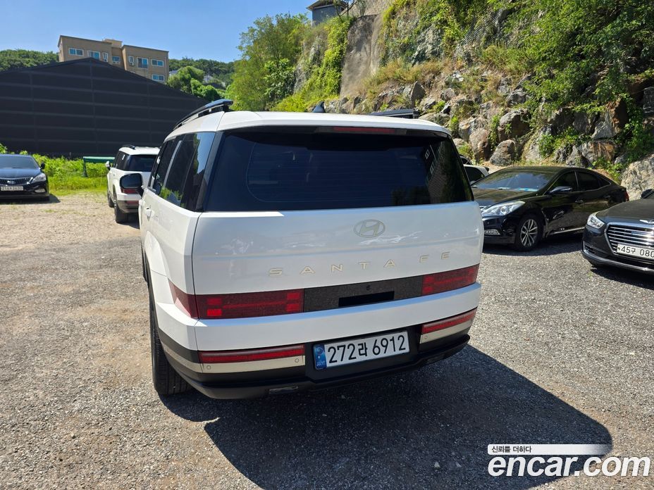 Hyundai Santa Fe (MX5) 5th Gen фото 4
