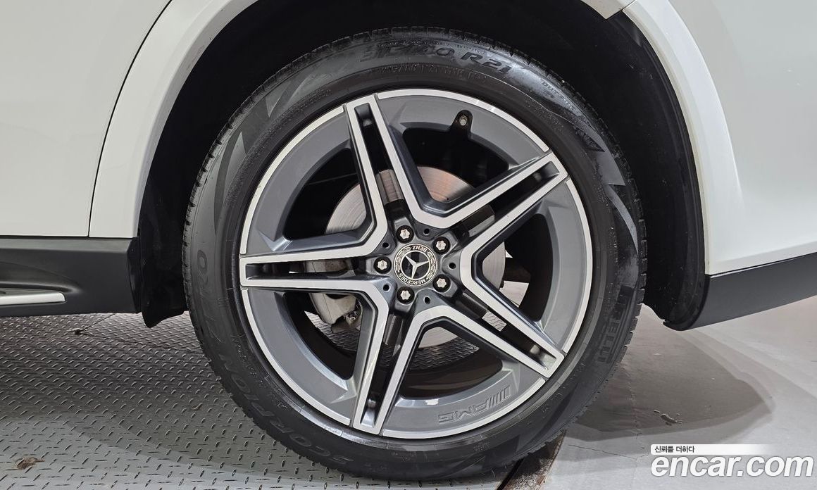 Mercedes-Benz GLS-Class X167 фото 21