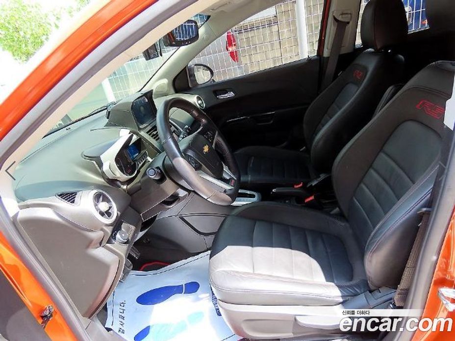 Chevrolet (GM Daewoo) Aveo Hatchback фото 5