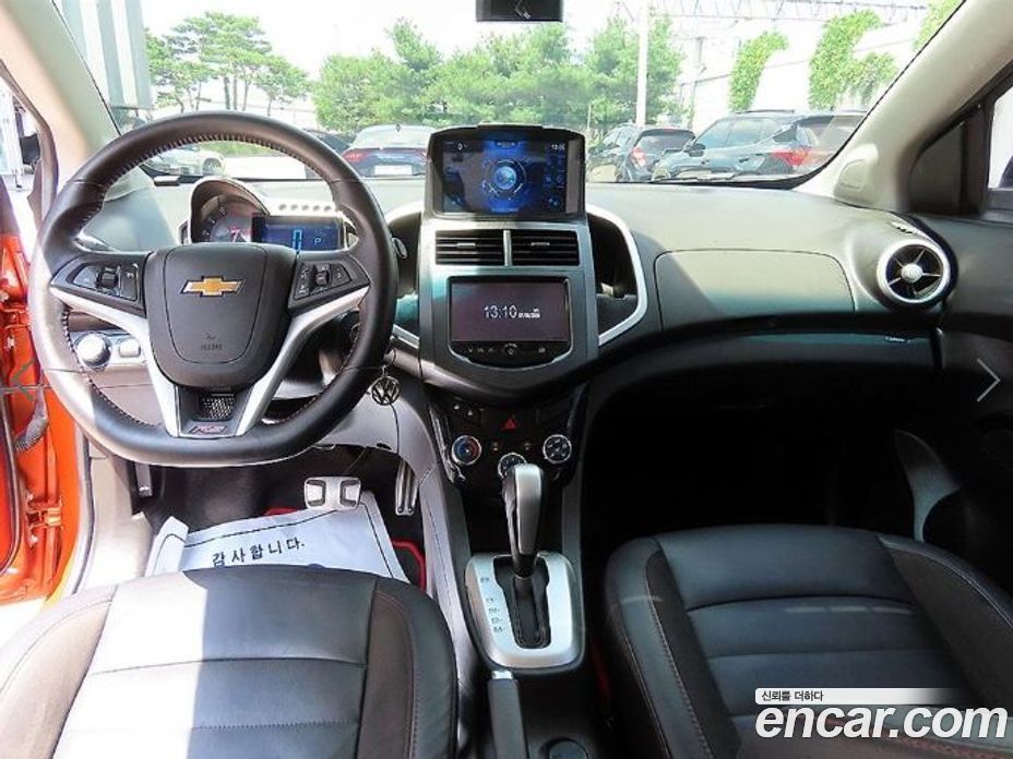 Chevrolet (GM Daewoo) Aveo Hatchback фото 7