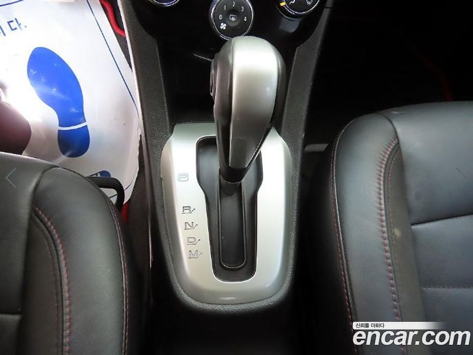 Chevrolet (GM Daewoo) Aveo Hatchback фото 10
