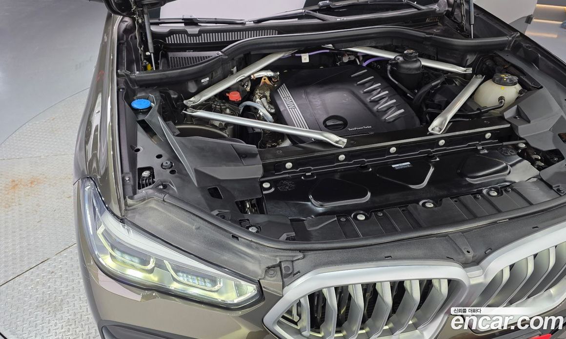 BMW X6 (G06) фото 6