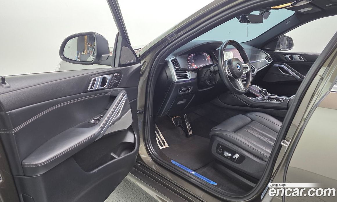 BMW X6 (G06) фото 10