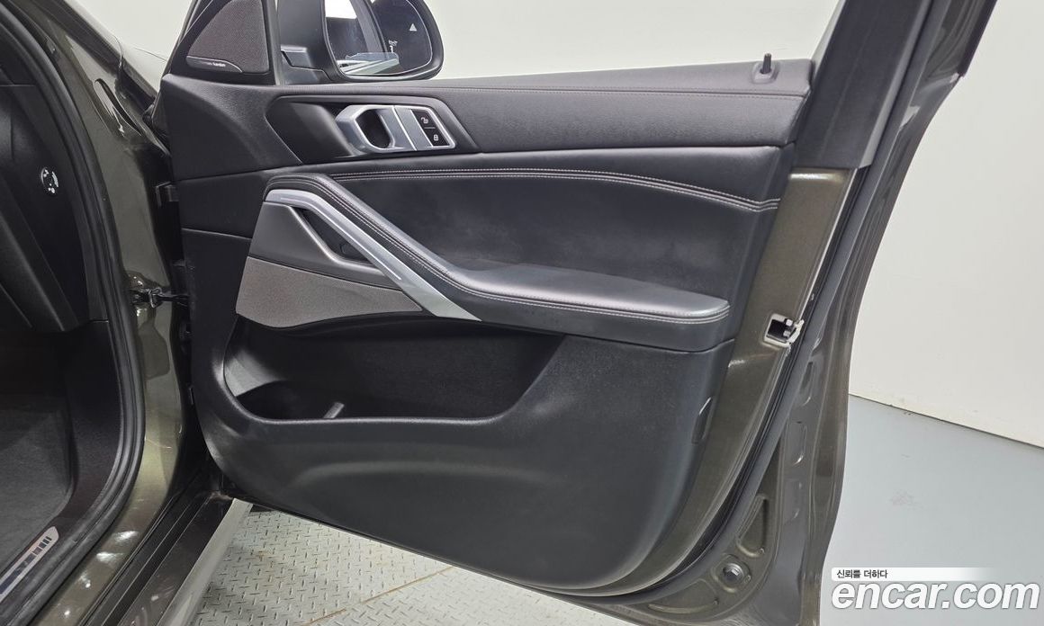 BMW X6 (G06) фото 24
