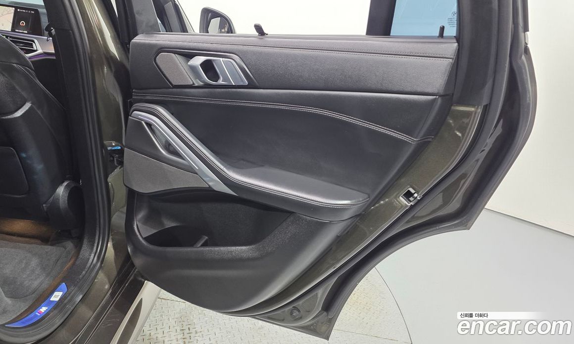 BMW X6 (G06) фото 25