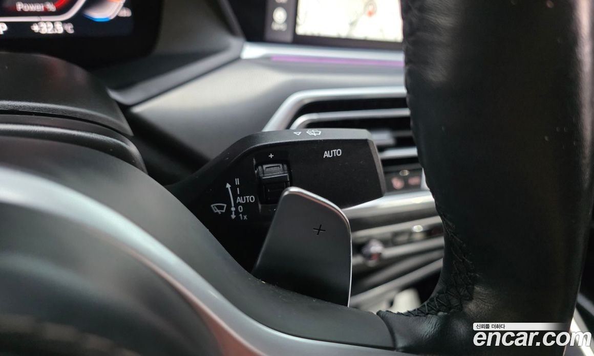 BMW X6 (G06) фото 29