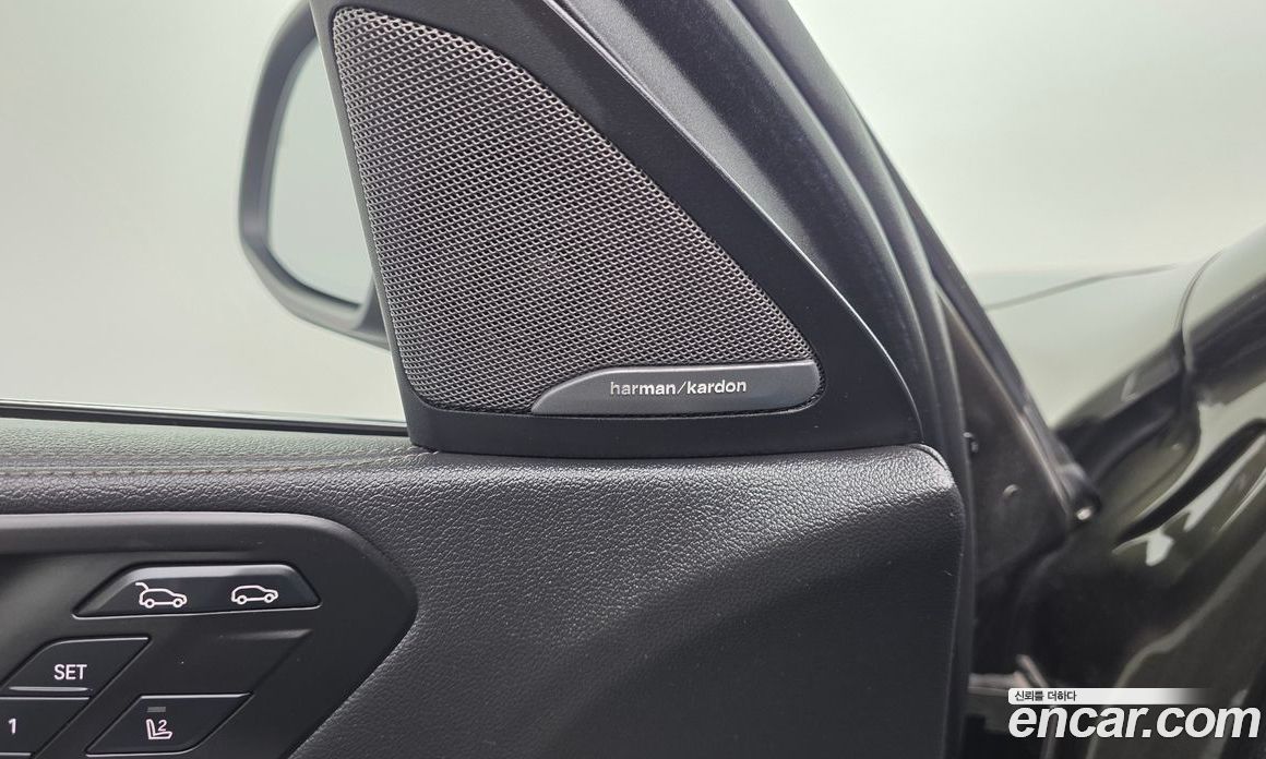 BMW X6 (G06) фото 36