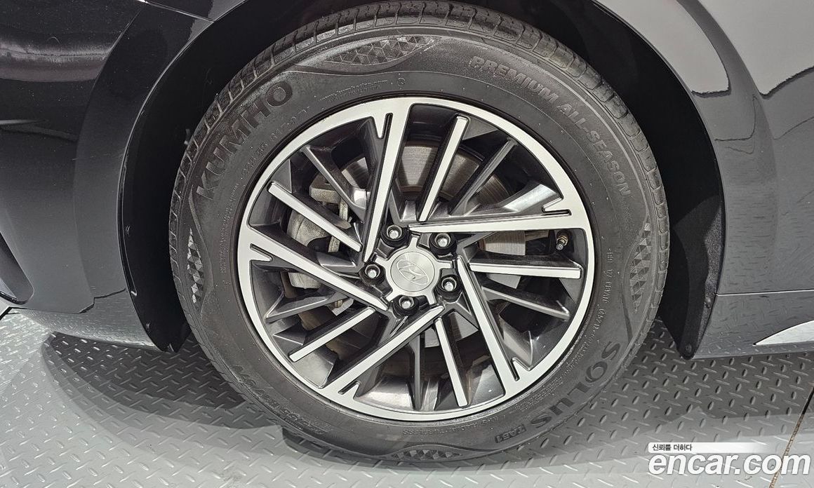 Hyundai Grandeur (IG) 6th Gen Restyling фото 4