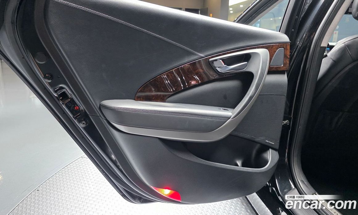 Hyundai Aslan фото 25