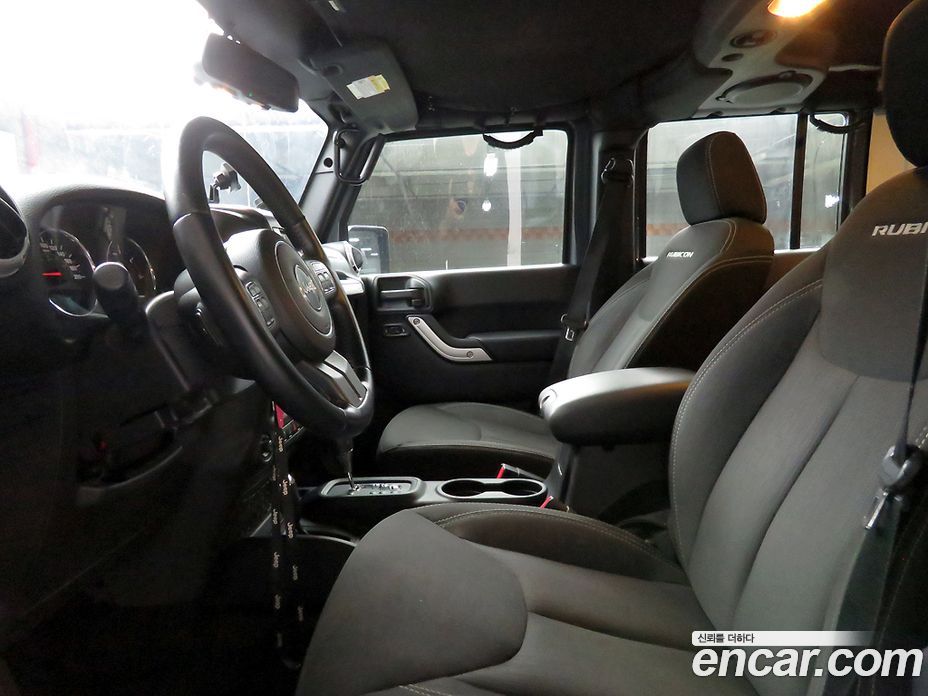 Jeep Wrangler (JK) фото 5