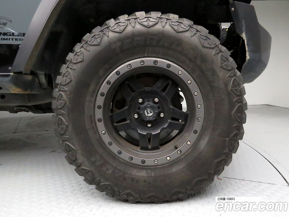 Jeep Wrangler (JK) фото 20