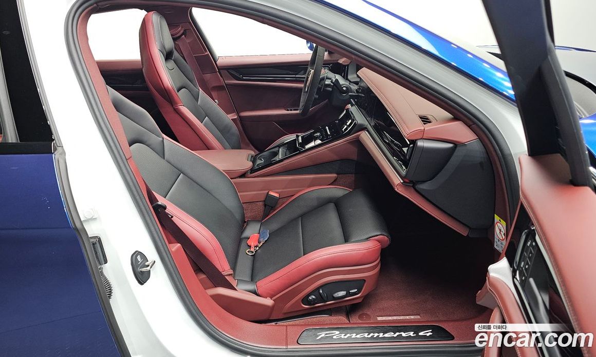 Porsche Panamera (976) фото 26