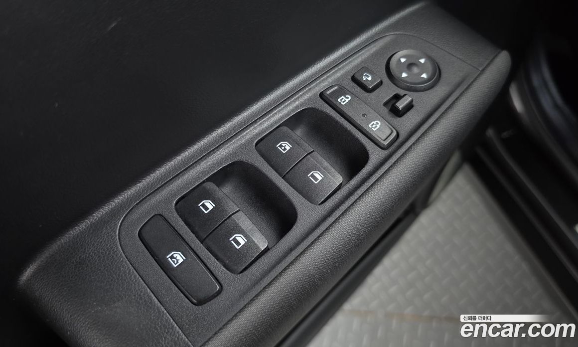 Hyundai Casper фото 27