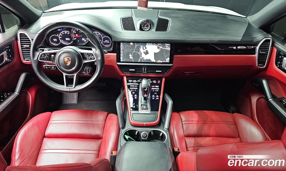 Porsche Cayenne 3rd Gen фото 6
