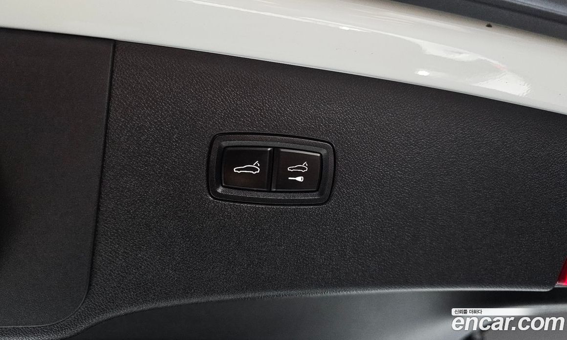 Porsche Cayenne 3rd Gen фото 36