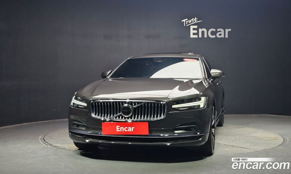 Volvo S90 фото 2