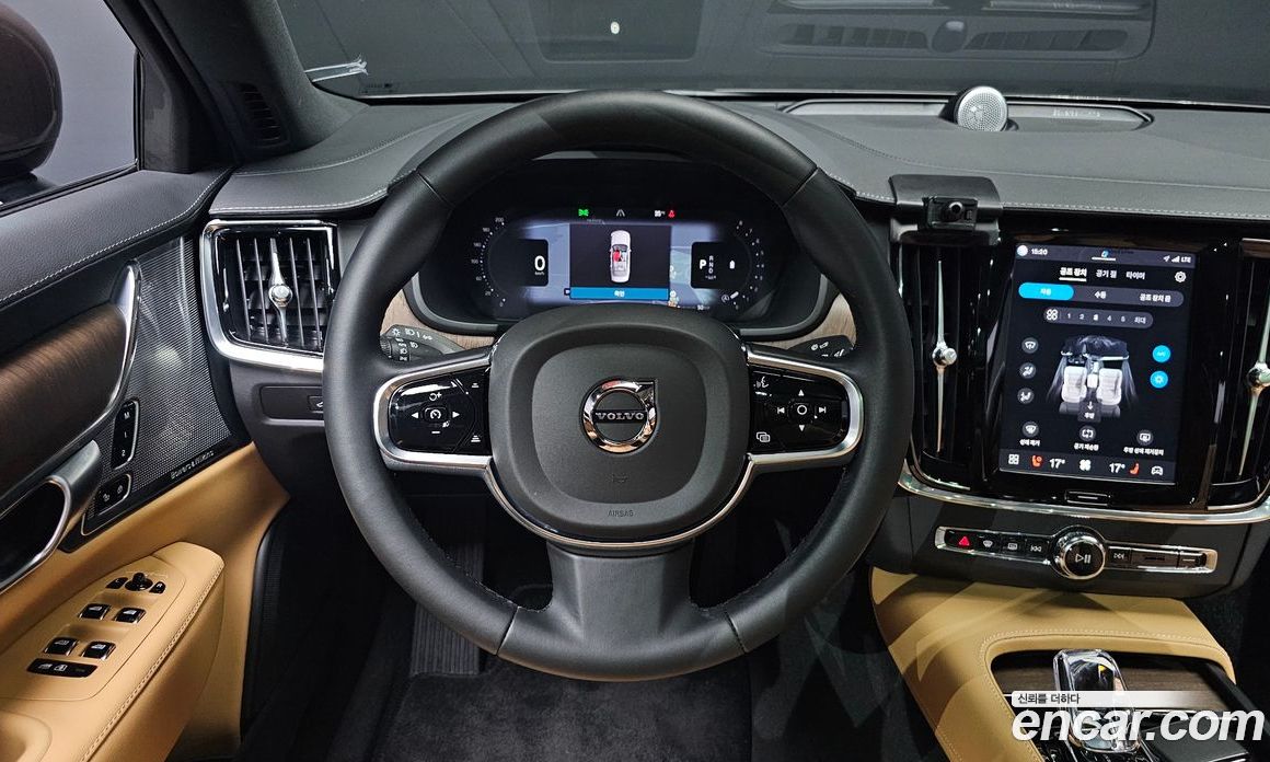 Volvo S90 фото 12