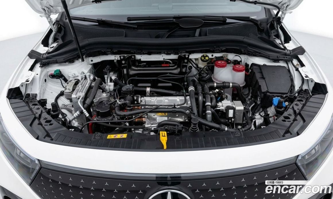 Mercedes-Benz EQA H243 фото 6