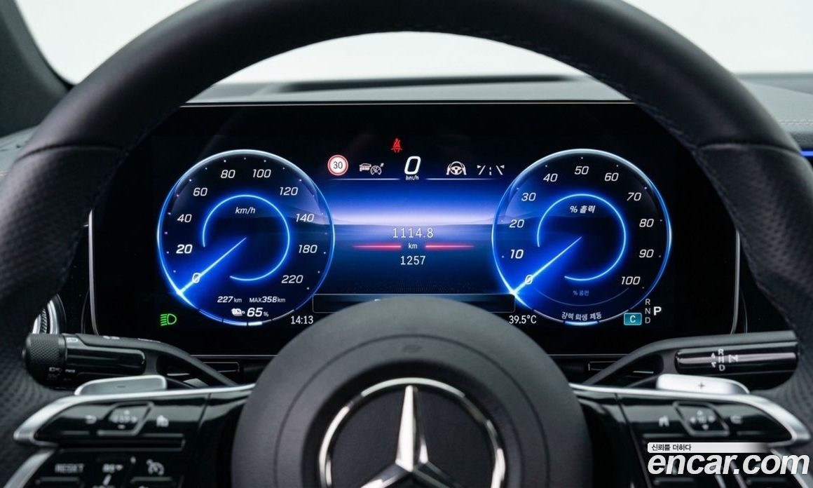 Mercedes-Benz EQA H243 фото 8