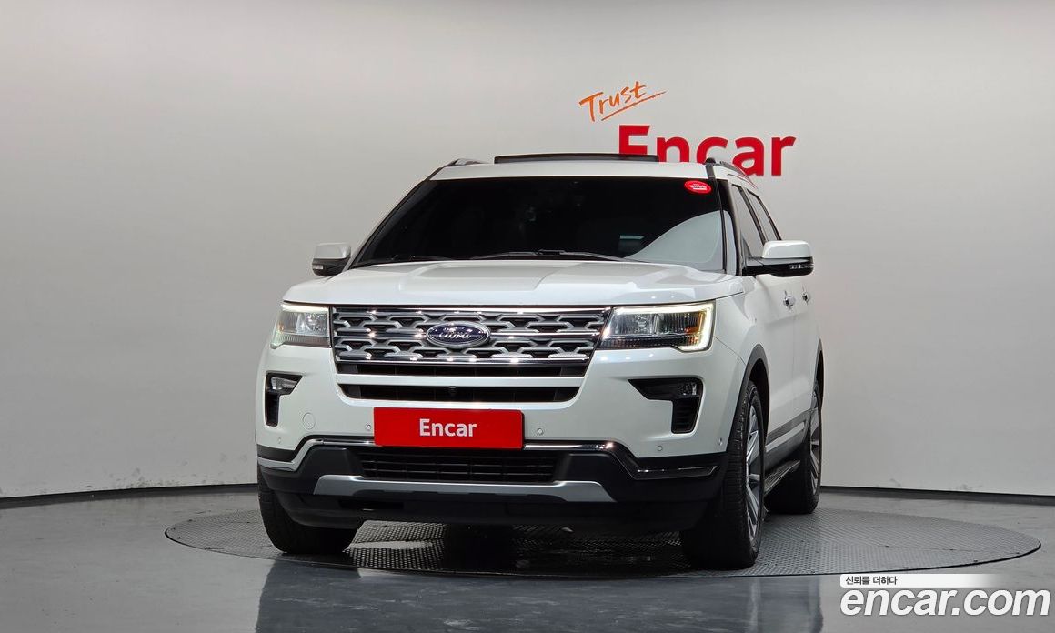 Ford Explorer 5th Gen фото 3