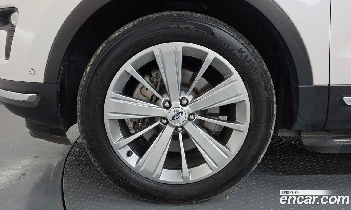 Ford Explorer 5th Gen фото 5