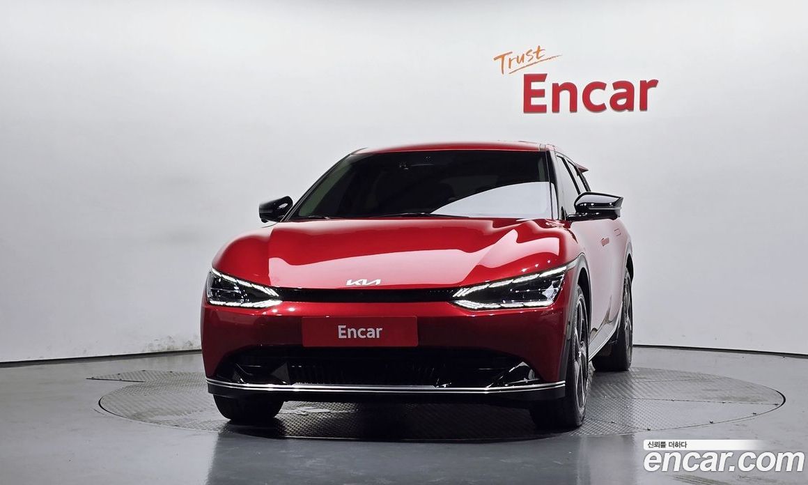 Kia EV6 фото 3