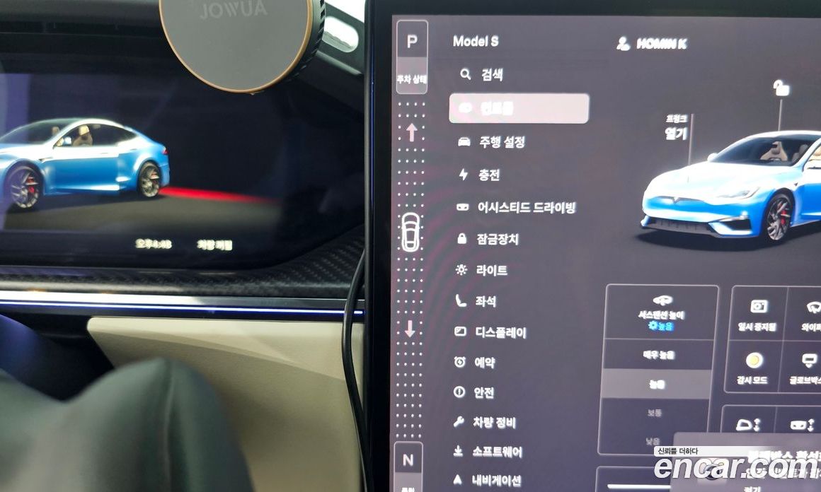 Tesla Model S фото 9