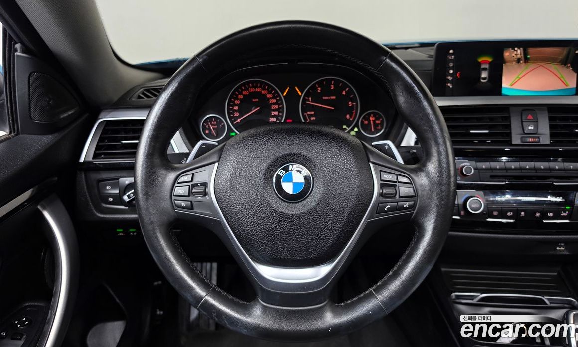 BMW 4-Series (F32) фото 13