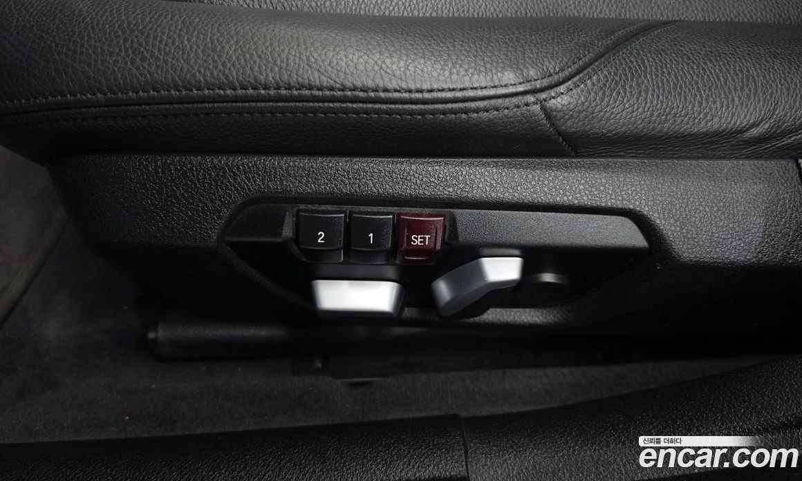 BMW 4-Series (F32) фото 30