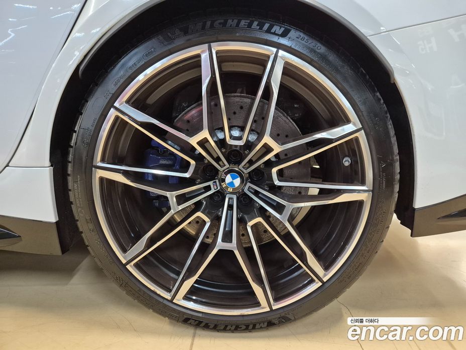 BMW M3 (G80) фото 6