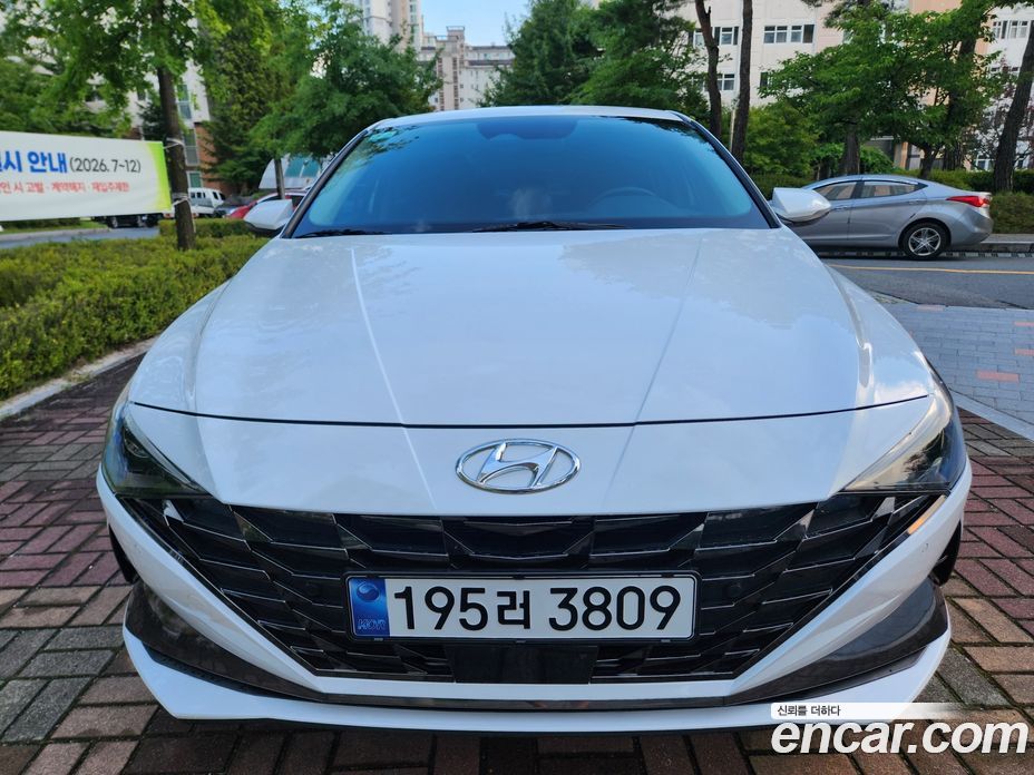 Hyundai Avante (CN7) з Кореї